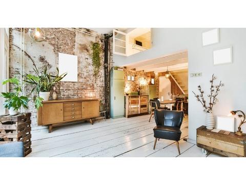 Loft stílusú nappali berendezése