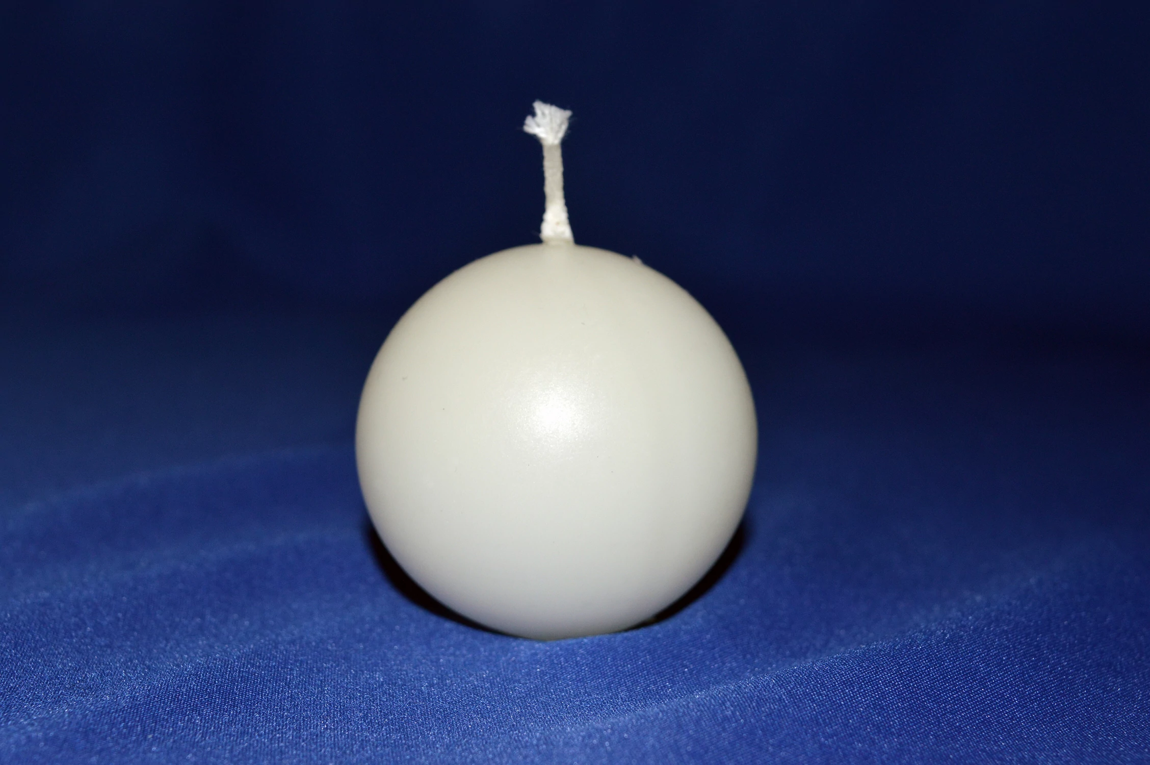 Gömb Fehér Gyertya 5 cm